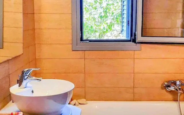 Villa Eleni - Private Pool Retreat Near Kardamili