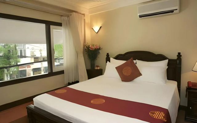 Khách Sạn Queen Of Heart