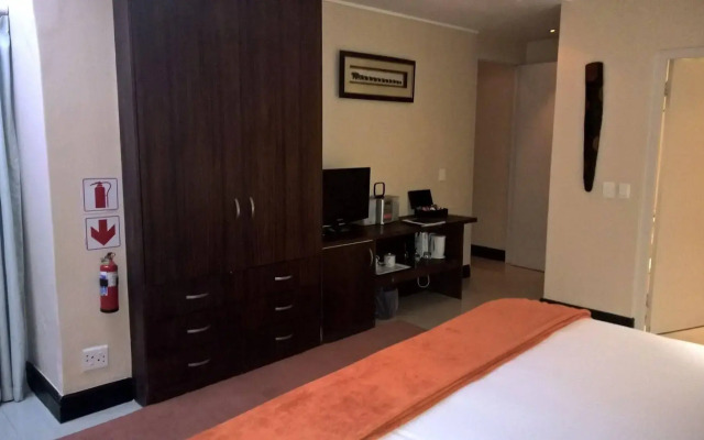 Sea Castle Hotel Camps Bay