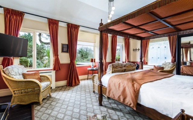 Orestone Manor