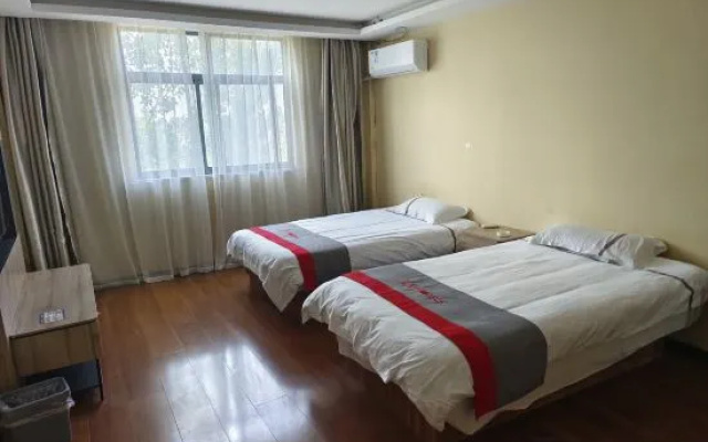 Junyi Chain Hotel (Heze Development Zone Shanghai Road) – Guest Rooms – Heze