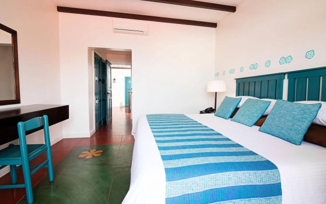 Isla de Flores Hotel