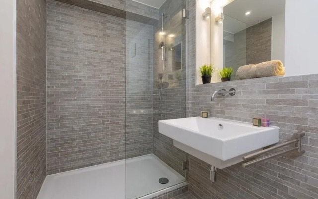 Chalet Les Etablonsluxury Chaletski-in Ski-out