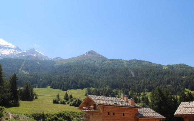 Appartement Lanslevillard, 5 pièces, 10 personnes - FR-1-508-85