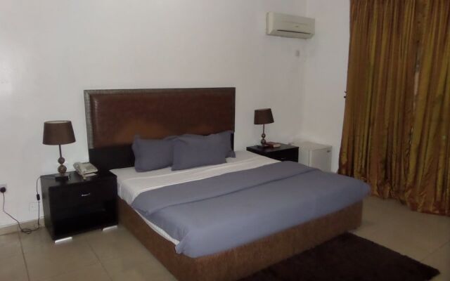 The Real Legacy Hotel