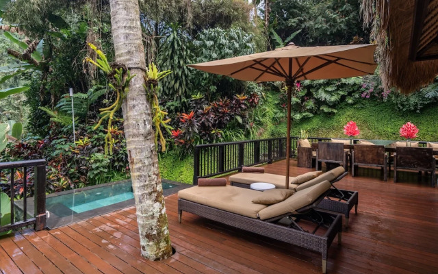 The Hidden palace by Hanging Gardens
