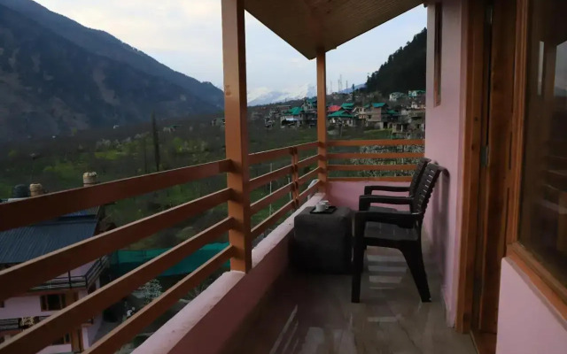 Seven Hills Resort