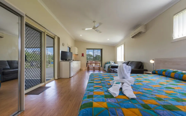 BIG4 Casino Holiday Park – Guest Rooms – Casino