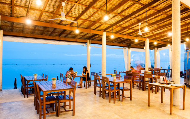 Lazy Days Samui Beach Resort