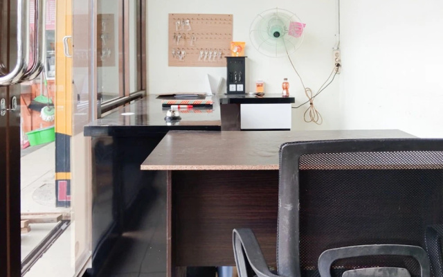 Reddoorz Near Grand Tarakan Mall – Guest Rooms – Tarakan