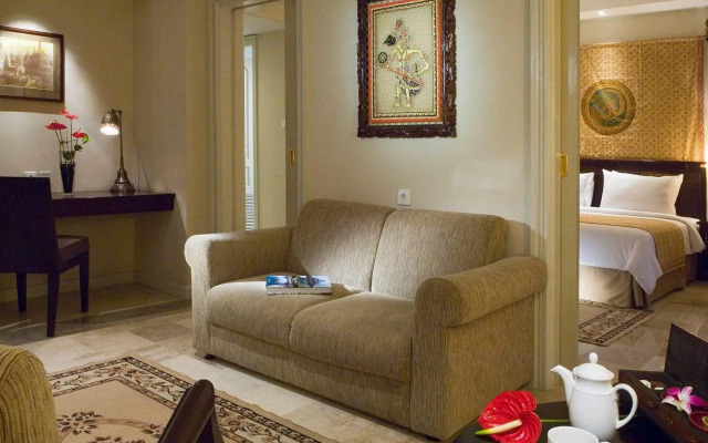 The Phoenix Hotel Yogyakarta - Handwritten Collection