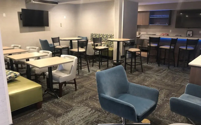 Quality Inn Valley Suites