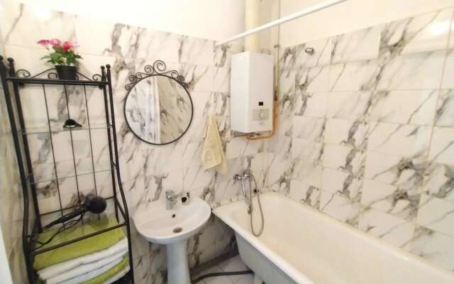 Apartment B. Sampsonievsky 97