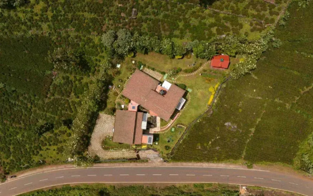 Hillside Home 3 BHK Villa by tisyastays