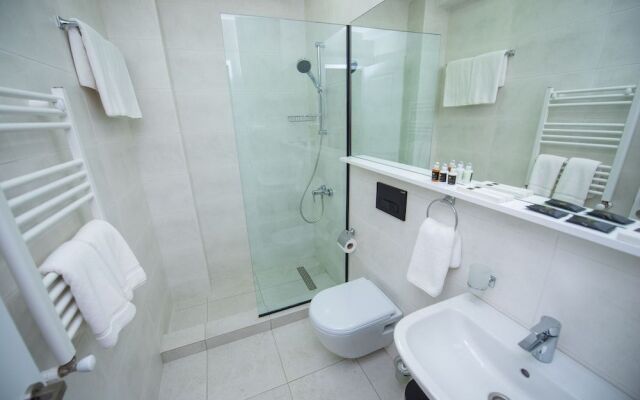 Hotel Bina 21