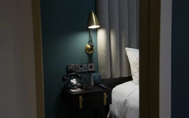 The Bedford Townhouse & Café