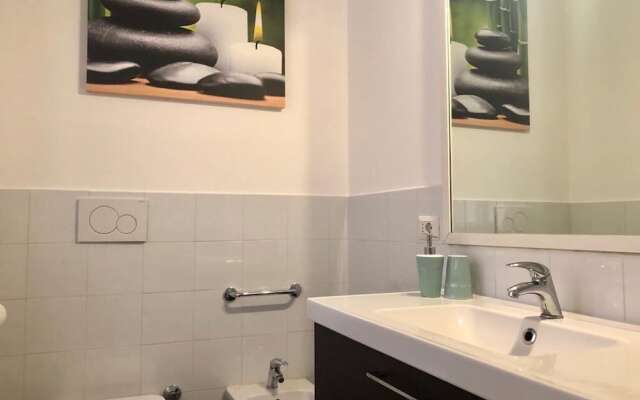 Rihanna Sweet Apartment