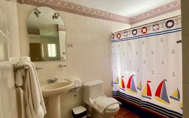 Botanic Garden Hostal