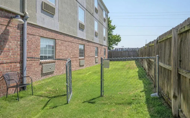 Affordable Suites of America Tulsa