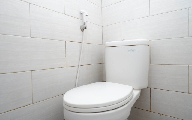 Urbanview Hotel Capital Makassar