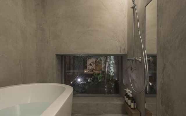 A day in khaki khaki Guesthouse