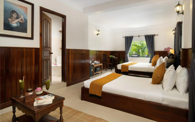 Salasara Hotel