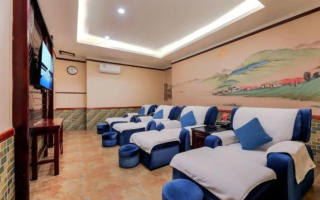 Fengyuan Hotel
