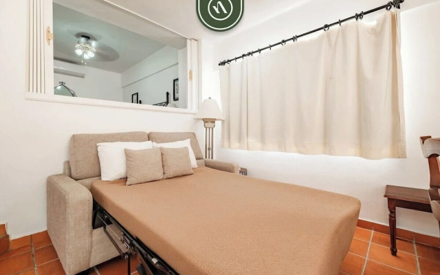 Amazing 1 BR Condo - Terrace - Pool - Romantic Zone