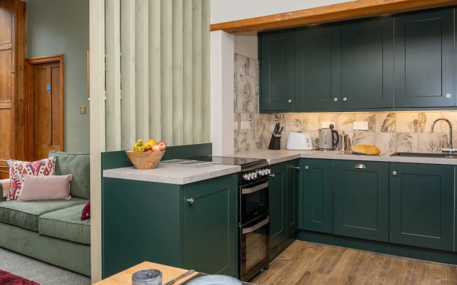 Watermouth Castle, Bassett Apartment