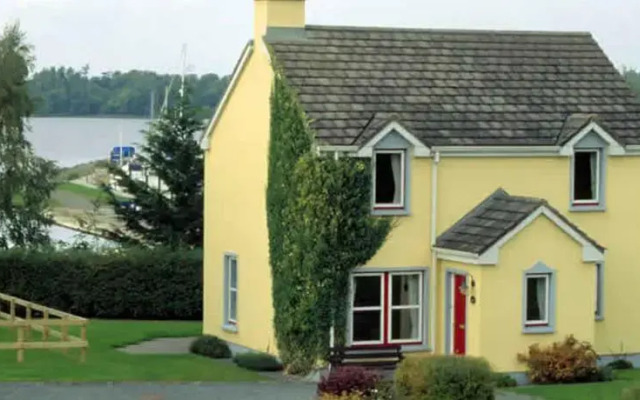 The Waterside Cottages