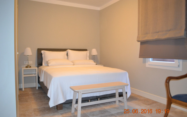 Teos Lodge Pansiyon & Restaurant