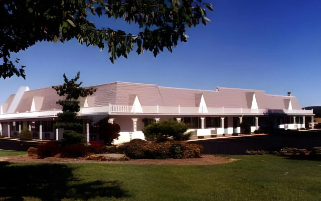 The Village Inn Harrisonburg