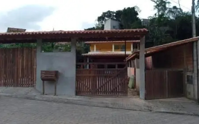 Casa em Ilhabela - Chalé I Canário