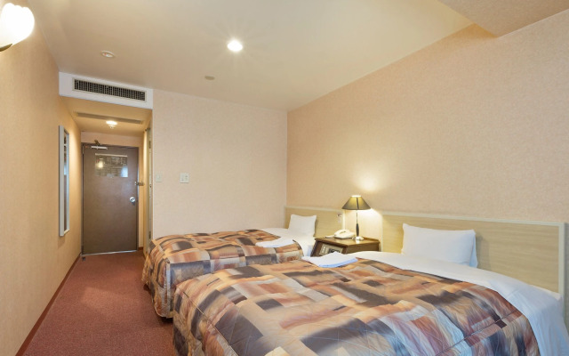 Toho Inn Takamatsu