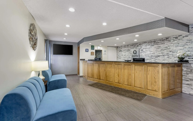 Quality Inn & Suites Lincoln South