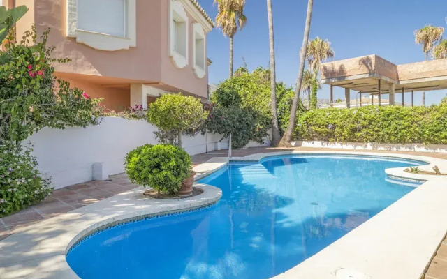 Sanders Beach - Stunning Villa Near Puerto Banus