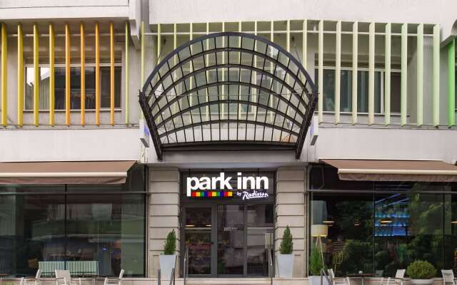 Park Inn by Radisson Bucharest Hotel & Residence