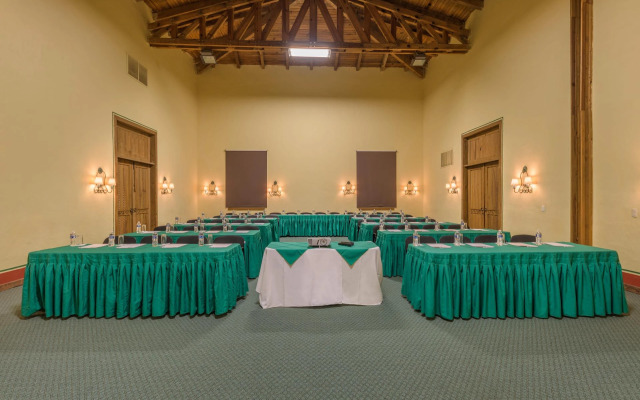 Tapalpa Country Club Hotel