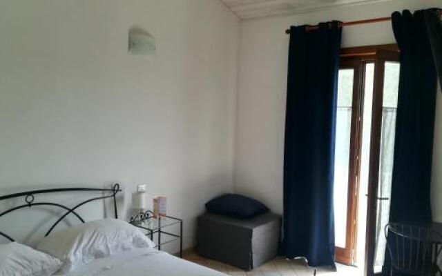 La Rosa Il Bio Bed & Breakfast