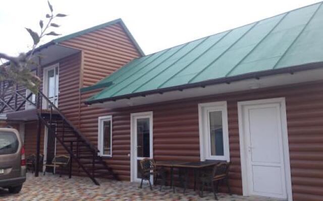 Guest house Kolo Druziv