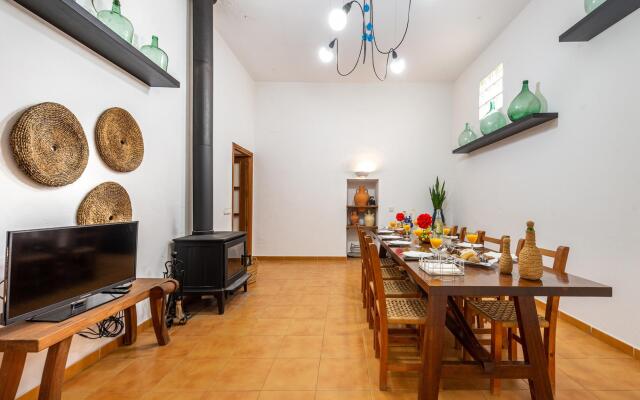 New! Villa Can Cova Camp