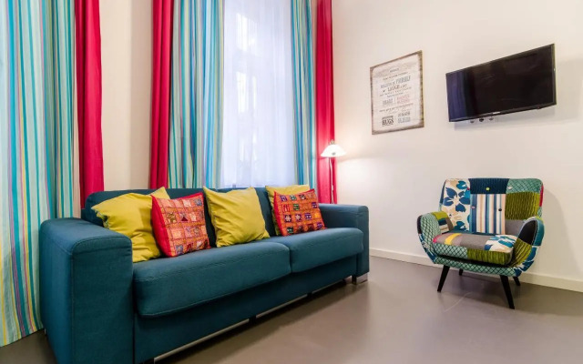Sara's Apartment