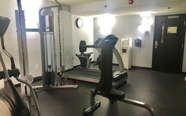 Best Western Plus Jonesboro Inn and Suites