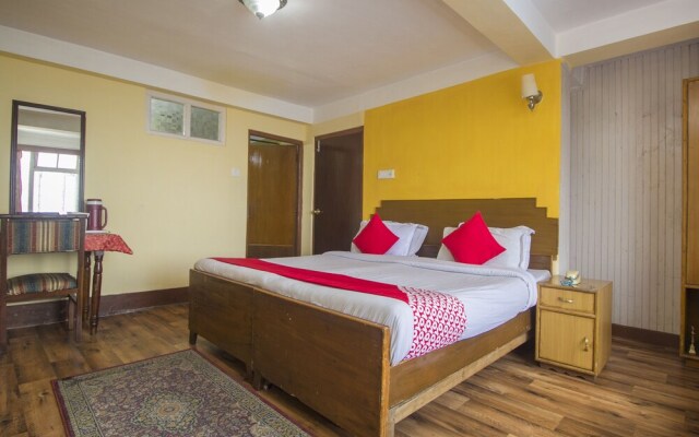 OYO 22431 Pradhan Residency