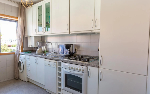 Sunset Relaxing Apt with terrace, parking & bikes