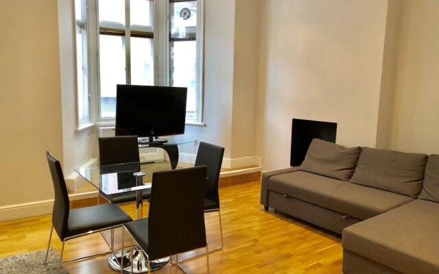 Westminster Apartment