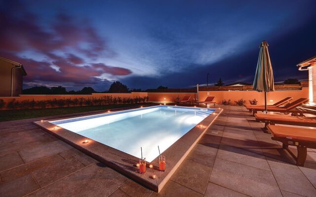 Awesome Home in Skatari With Wifi and 2 Bedrooms