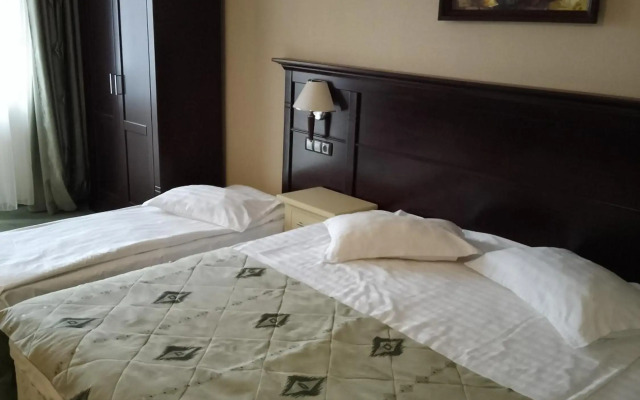 Hotel Rapsodia City Center