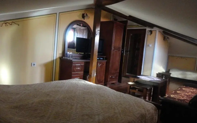 Family hotel-restaurant Chuchura