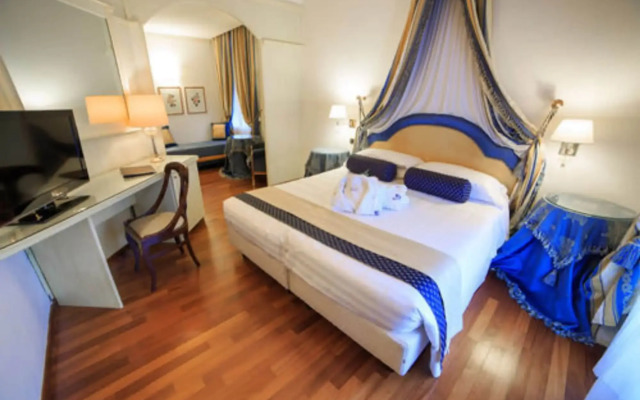 Hotel Jolanda